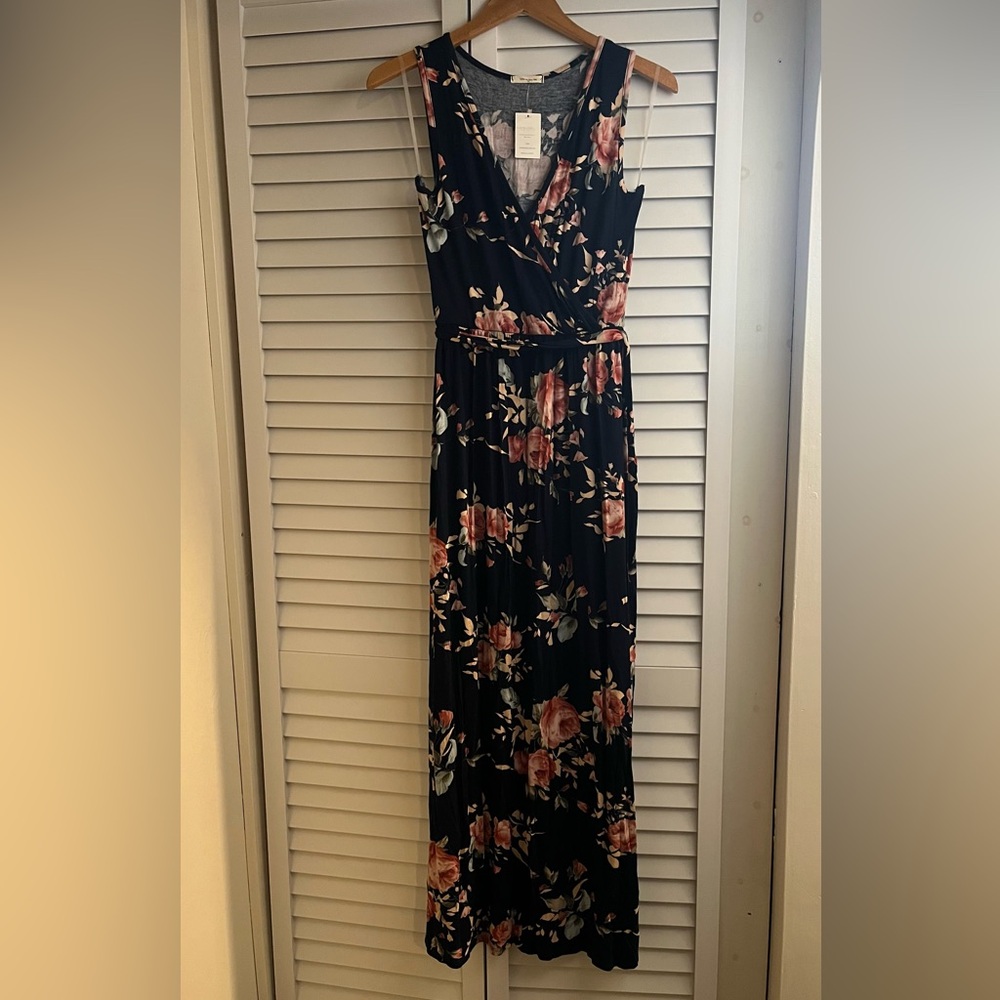 NWT Floral Maxi Dress
